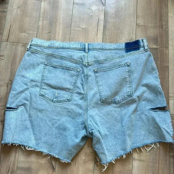 NWT Abercrombie & Fitch 7” Dad Shorts Curve Love High Rise Plus Sz 36/22 - Picture 6 of 10